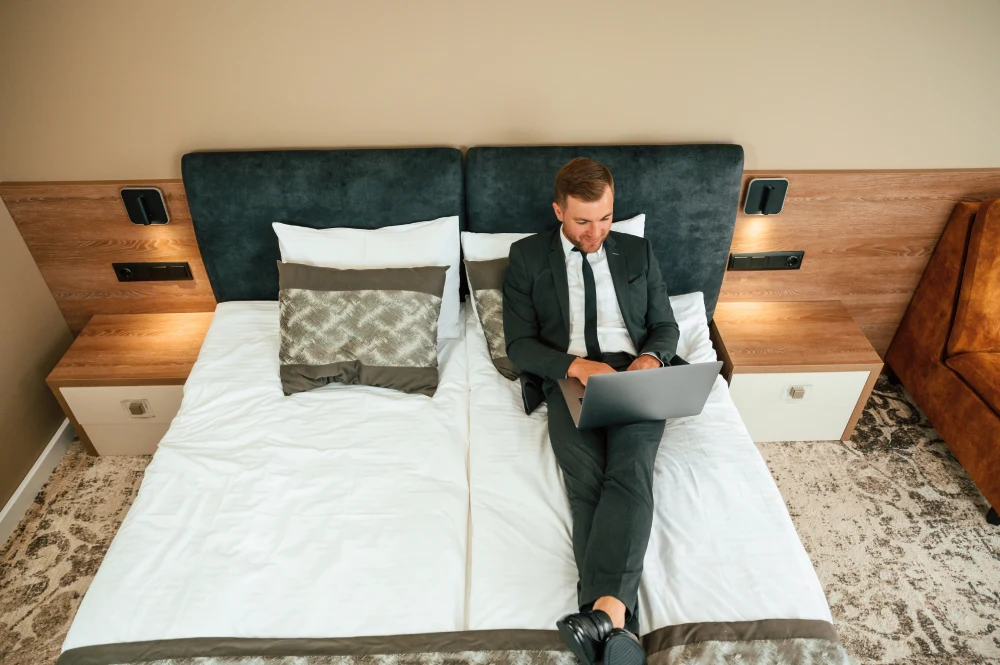 hotel reservation
